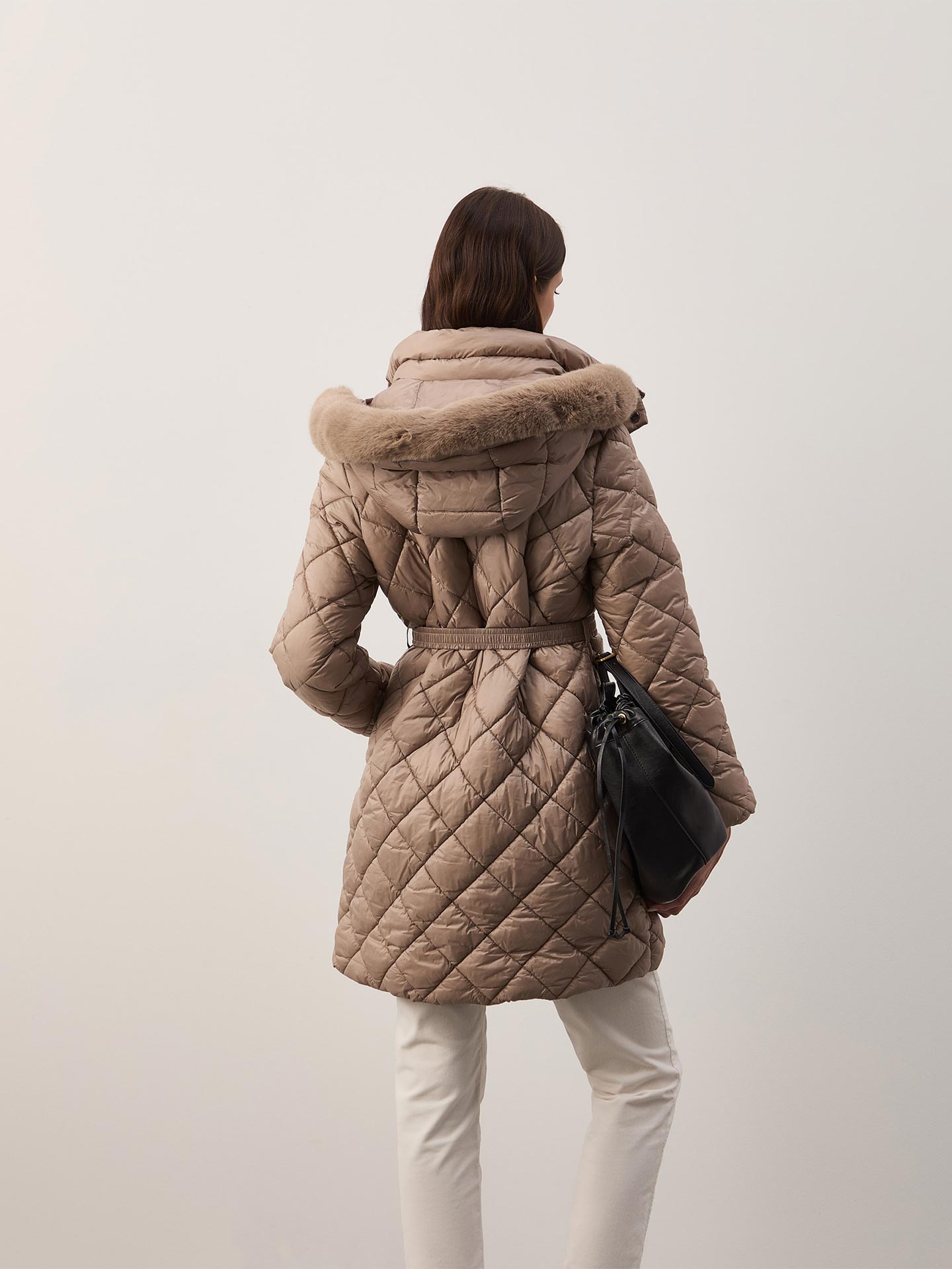 Parka Acolchoada com Capuz e Cinto