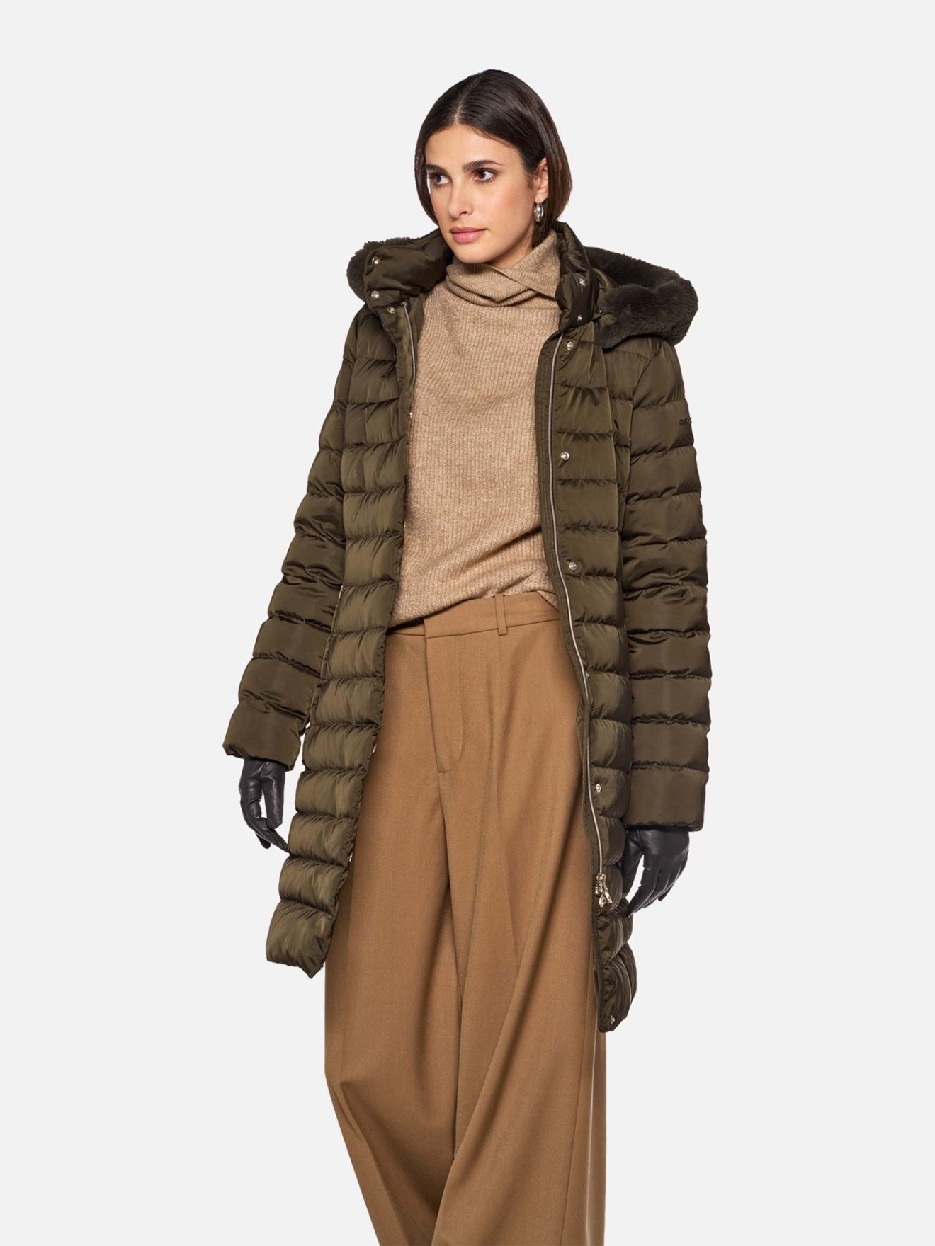 Parka Acolchoada com Capuz