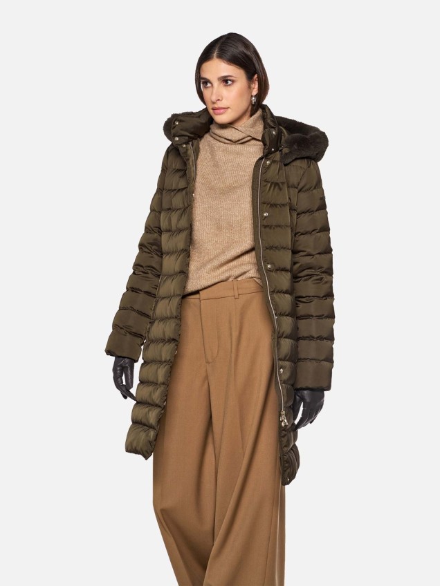 Parka Acolchoada com Capuz