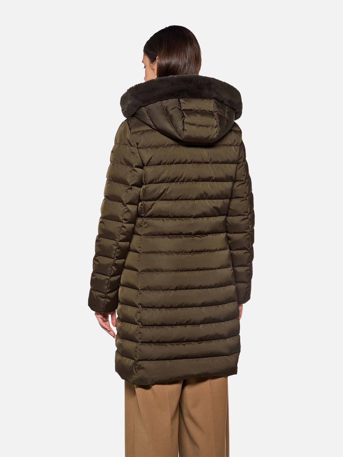 Parka Acolchoada com Capuz