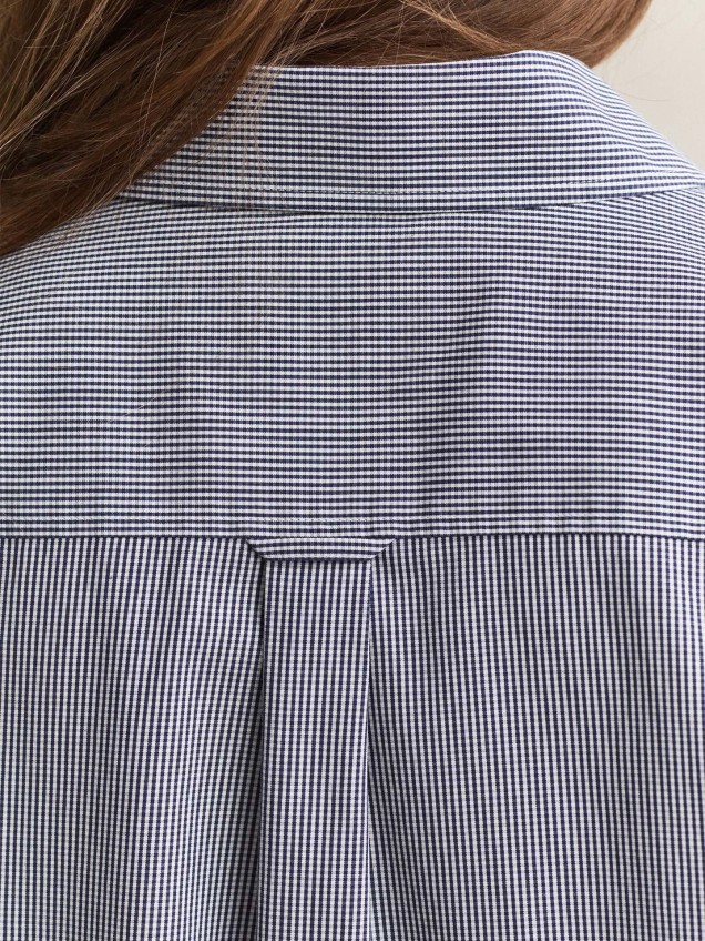 Camisa com Padrão de Quadrados