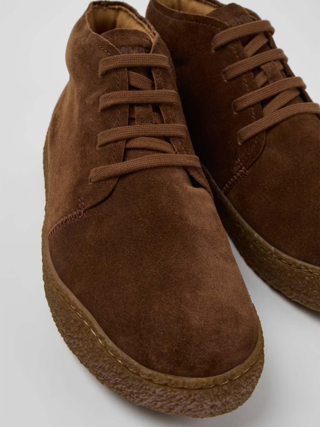Botins em Camurça Peu Terreno