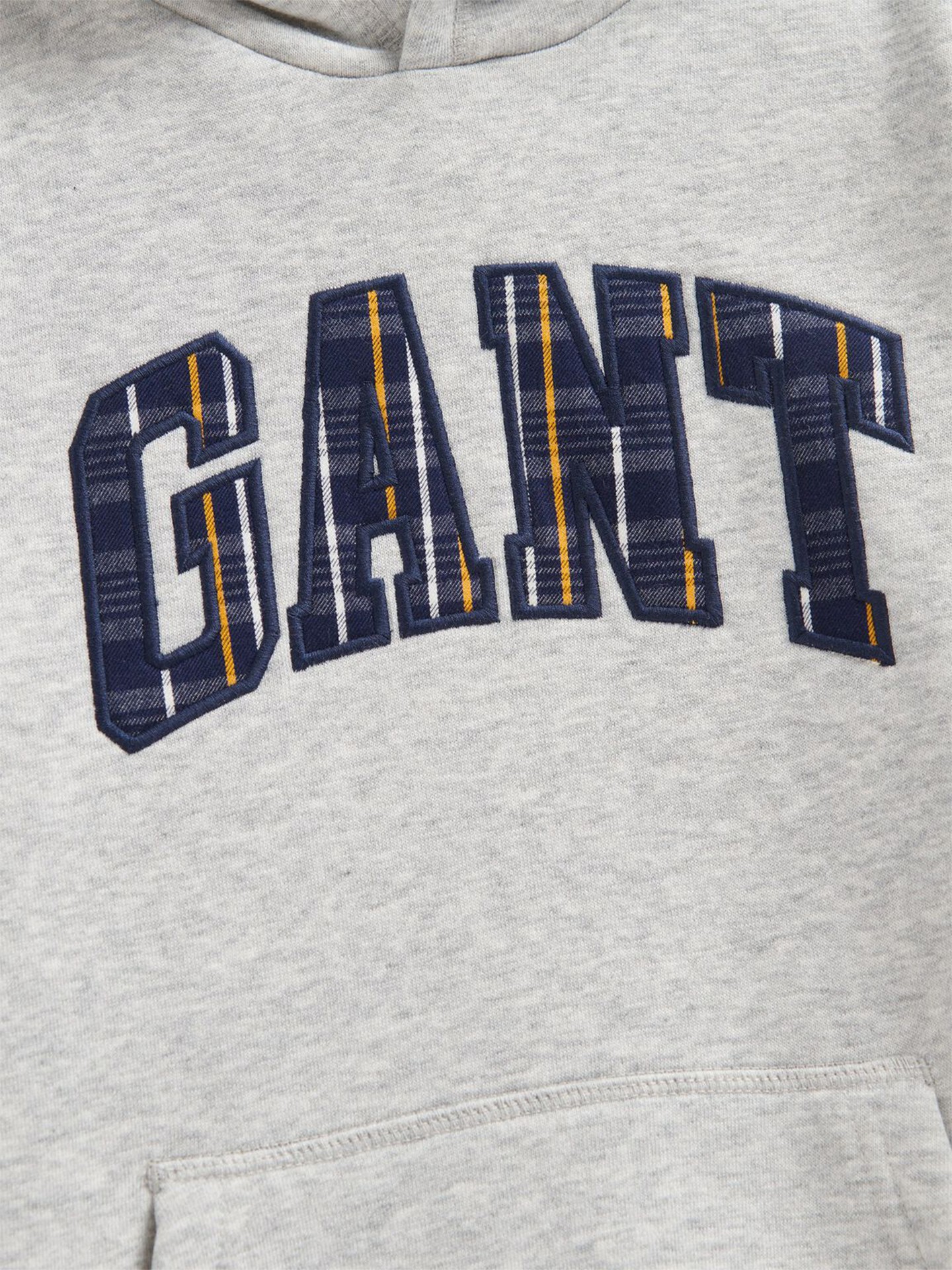 Sweatshirt com Capuz e Bolso Canguru