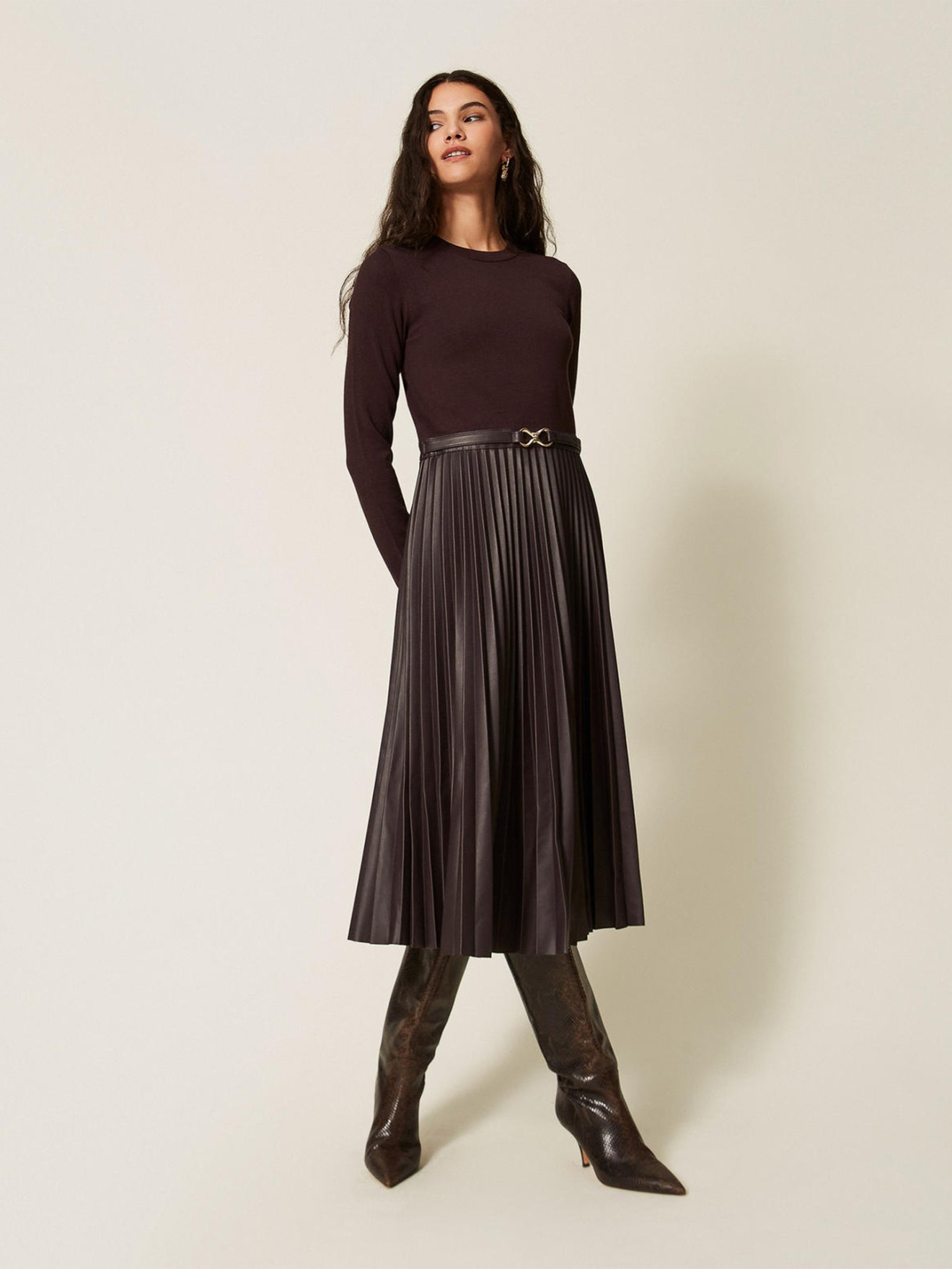 Vestido Comprido de Malha com Efeito Pele