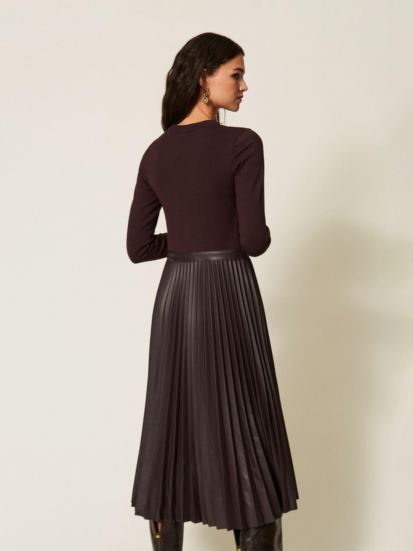 Vestido Comprido de Malha com Efeito Pele