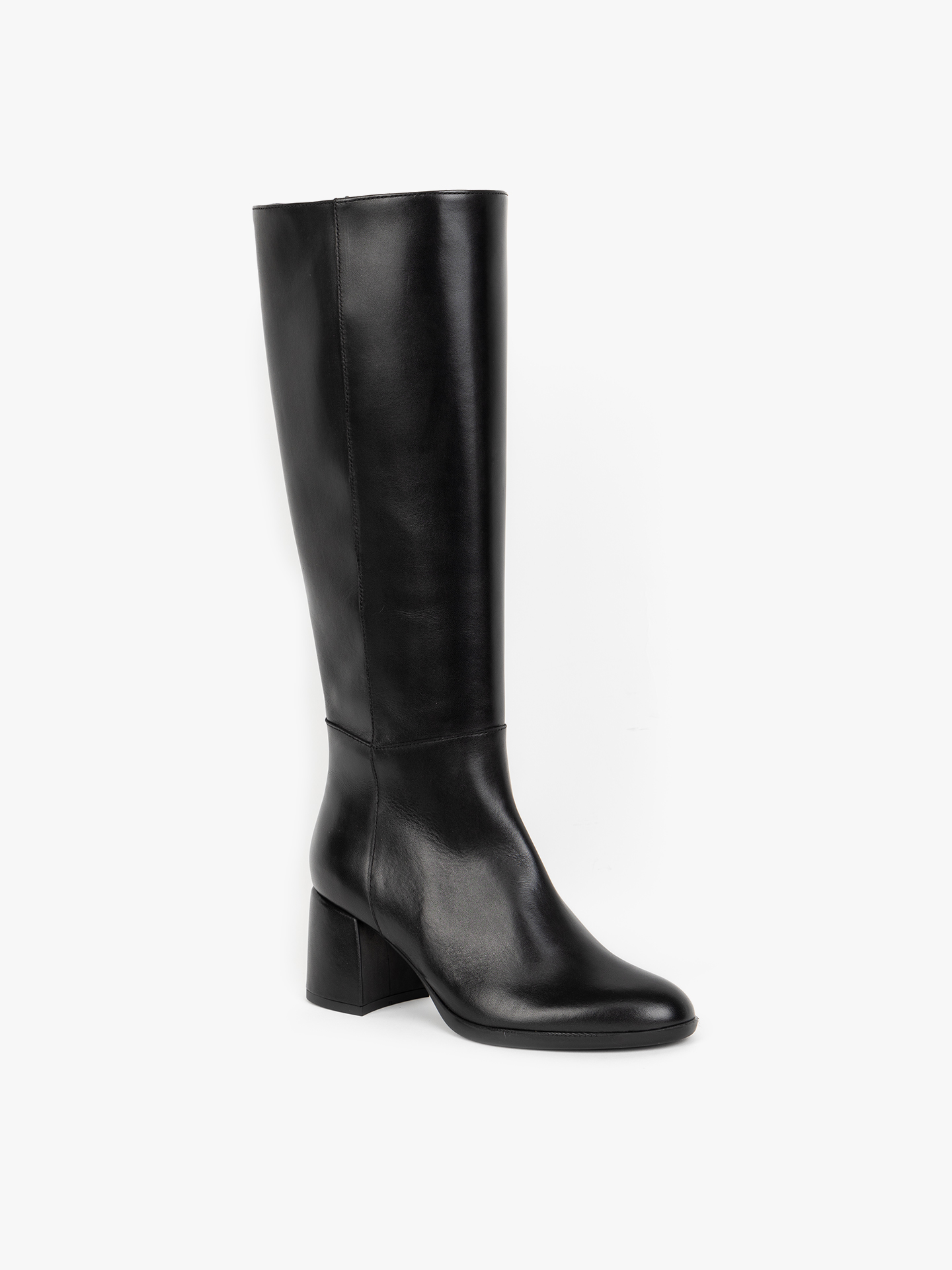 Botas de Cano Alto em Pele