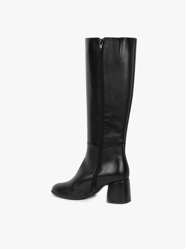 Botas de Cano Alto em Pele