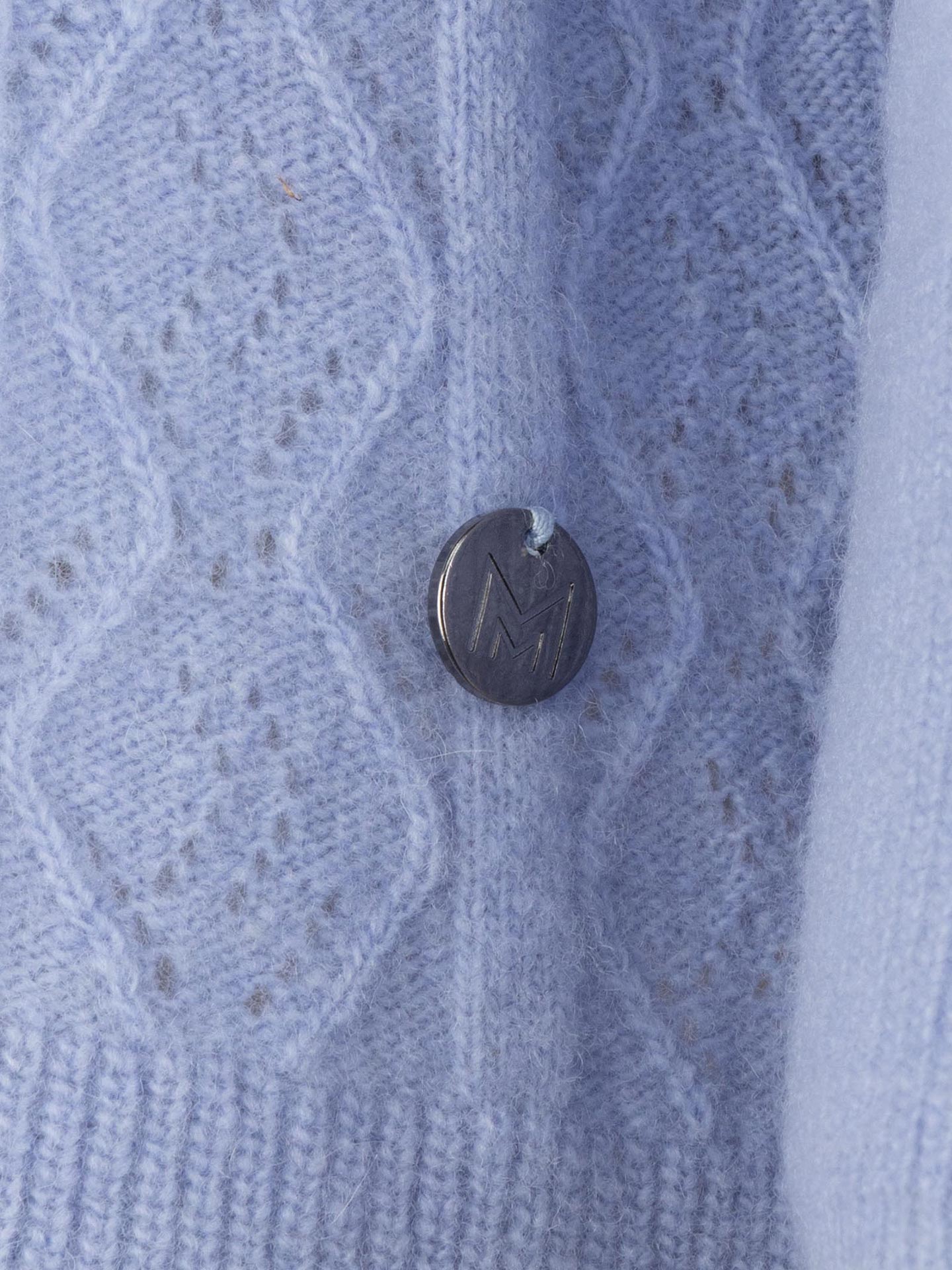 Polo de Malha com Decote em V