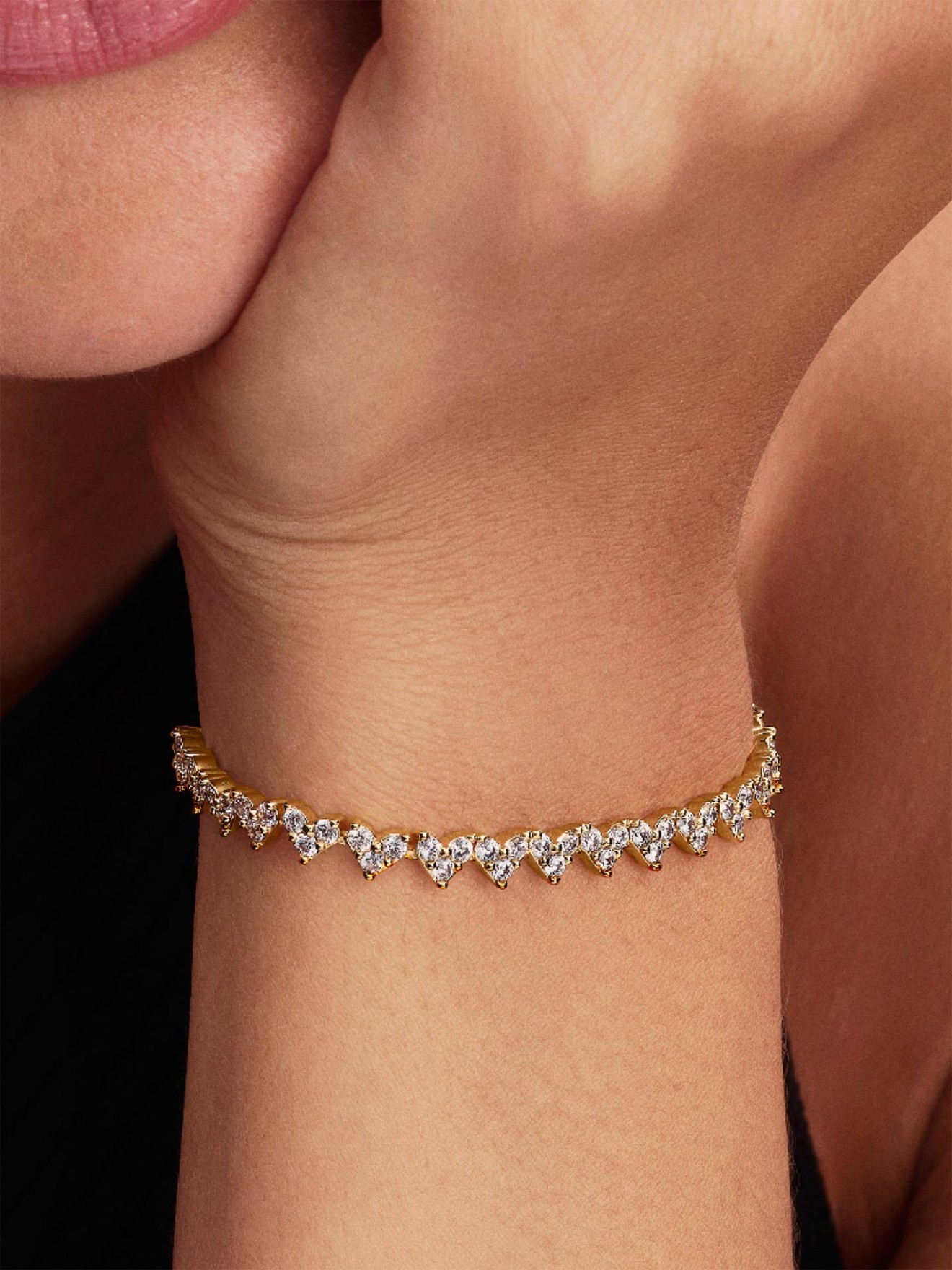 Pulseira Coração com Pedras Triplas