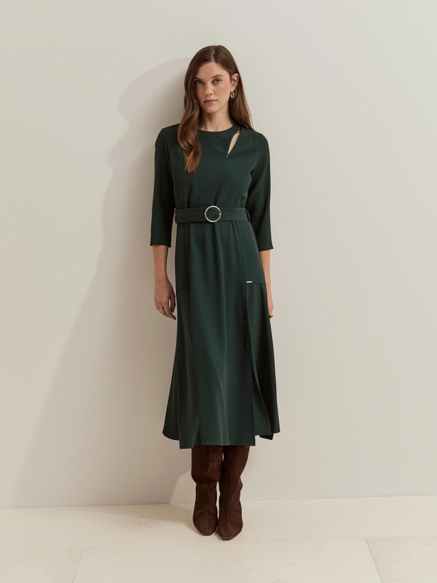 Vestido Midi com Cinto