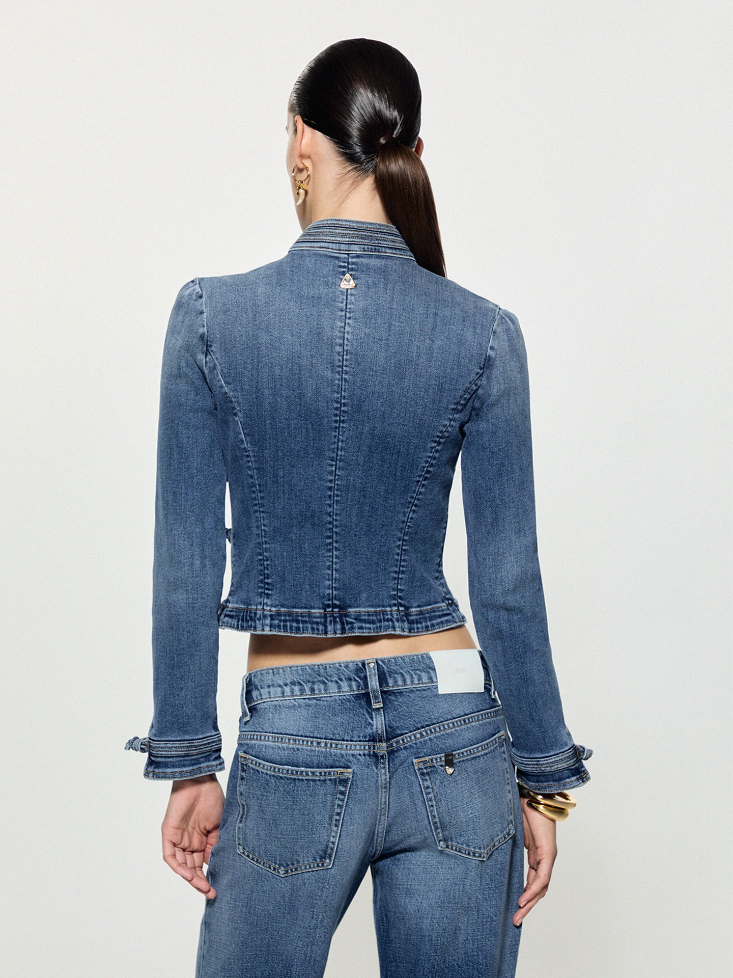 Blusão Cropped Slim Fit