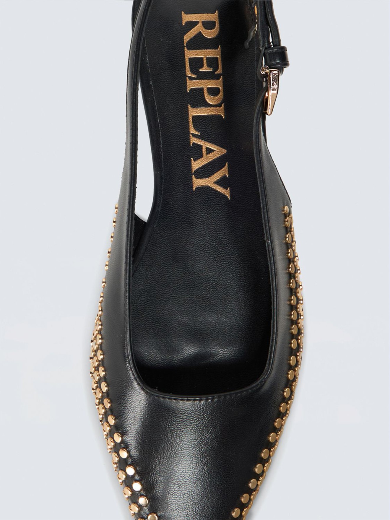 Slingbacks Viviane Core com Tachas