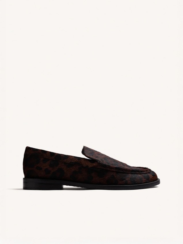 Mocassins com Padr�o Animal