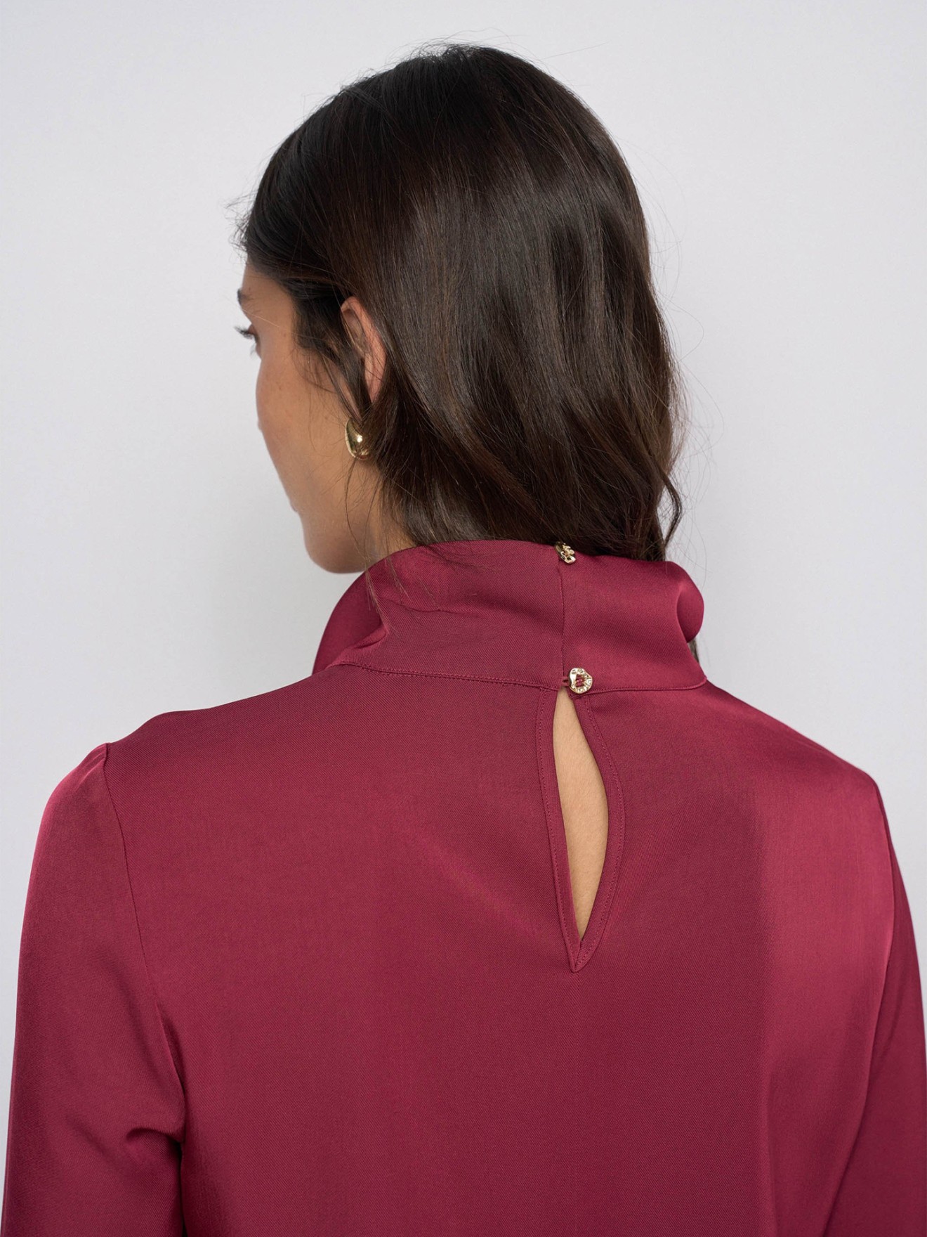 Blusa Slim Fit com Aplica��o Met�lica