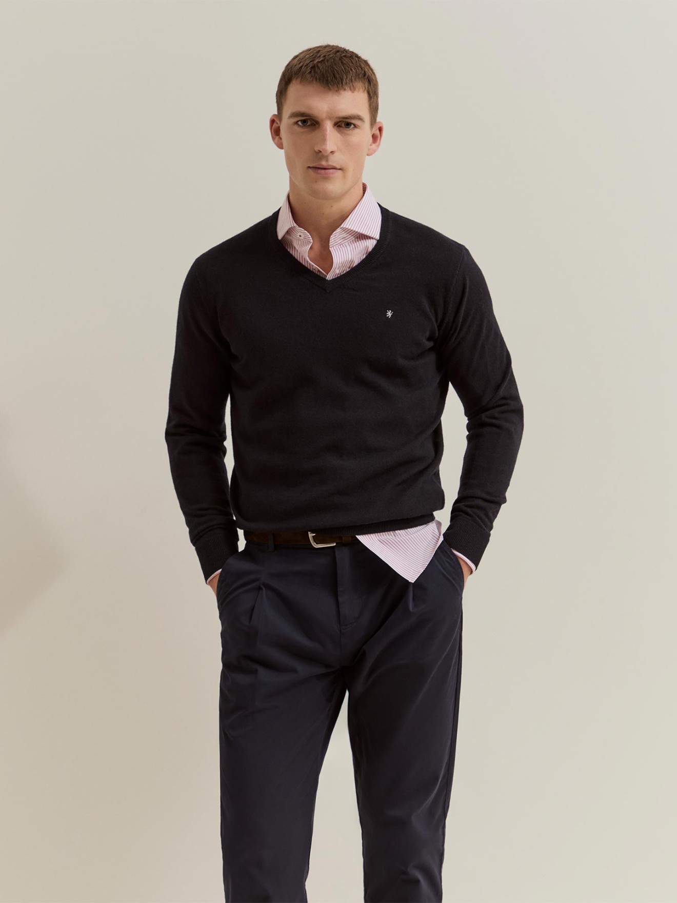 Camisola em Lã Merino com Decote em V