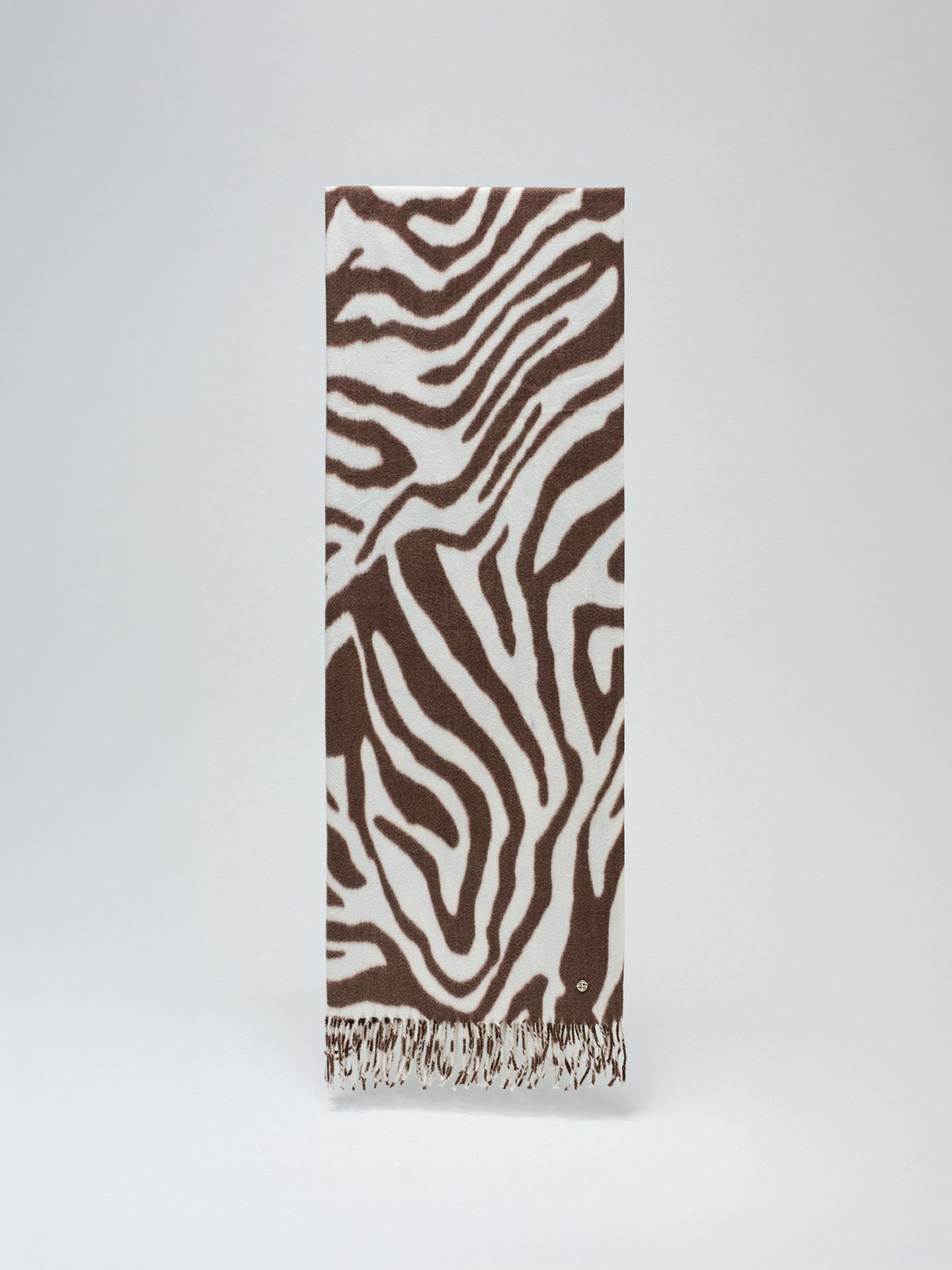 Cachecol Animal Print com Franjas