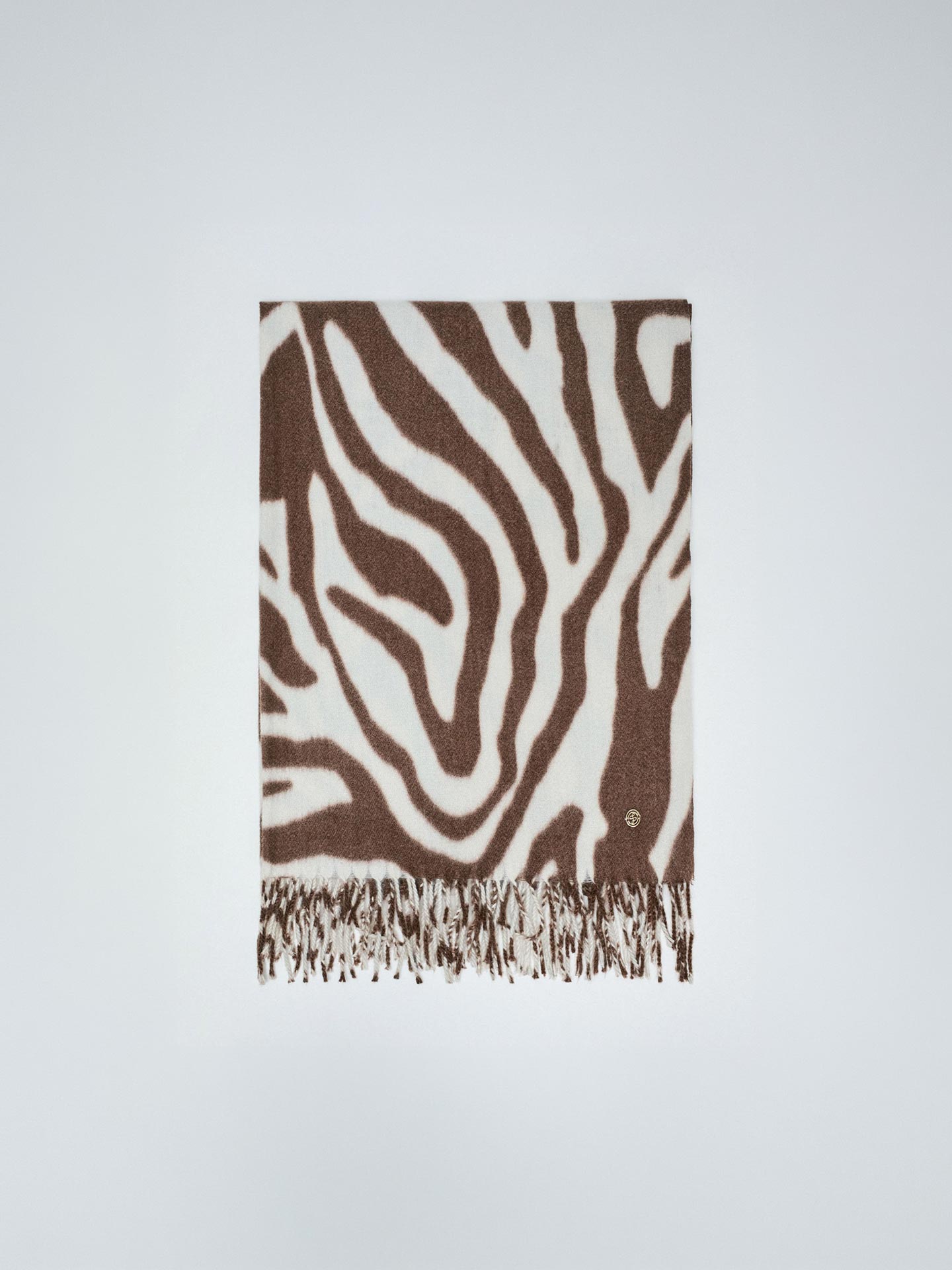 Cachecol Animal Print com Franjas