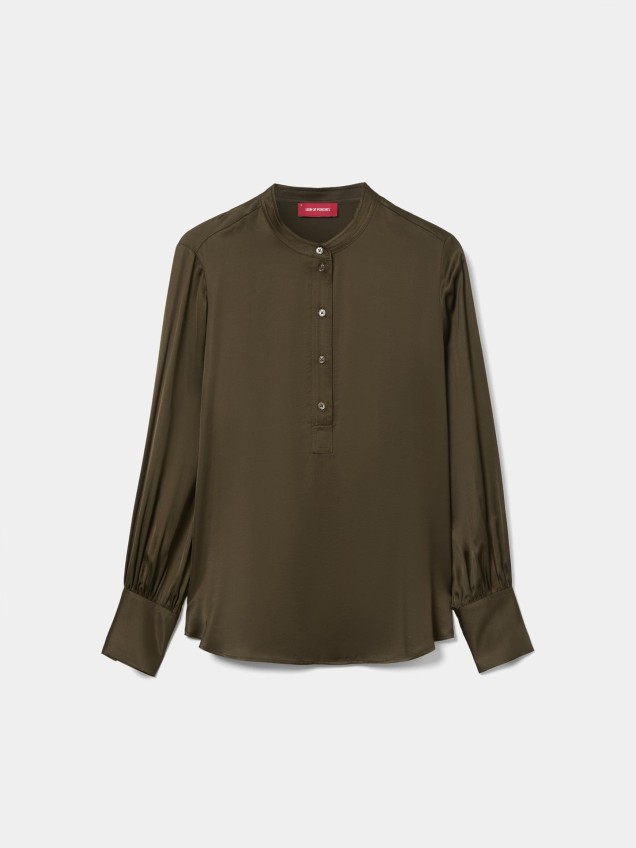 Blusa Fluida Acetinada com Gola Mandarim